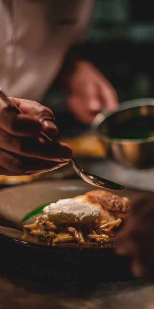 Serving-chef.jpg Serving-chef.jpg